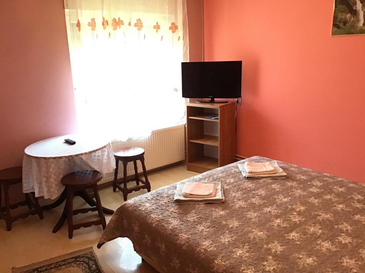 Vila Verona Sobe Palić Eksteriør billede