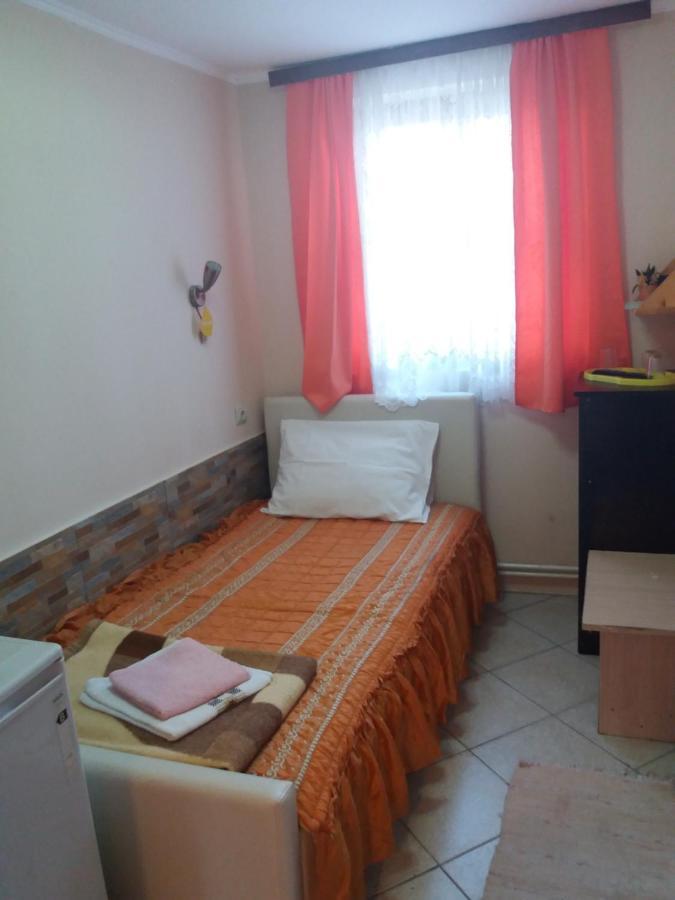 Vila Verona Sobe Palić Eksteriør billede